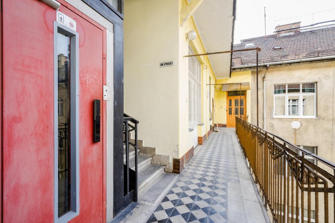 Bpr Blooming Design Home With A/C Budapest Exterior foto